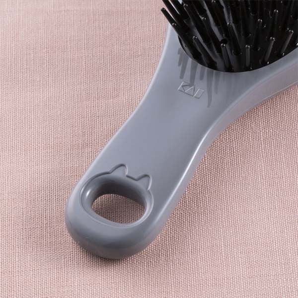 KAI - Nyarming Hair Brush, 1 pc, 80 g, 4901601070149