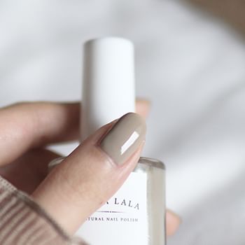 AQUA LALA - Athena Nail Polish, 15ml, 55 g, 4892021001386
