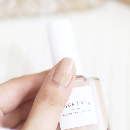 AQUA LALA - Gentle Kiss Nail Polish, 15ml, 55 g, 4892021001379