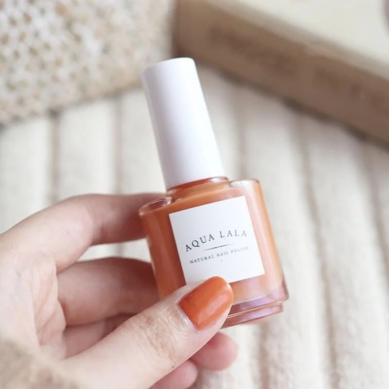 AQUA LALA - Dark Orange Nail Polish, 15ml, 60 g, 4892021001333