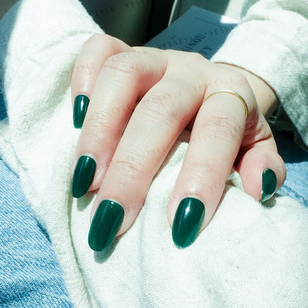 Cosplus - 0121 Nail Gel Polish Classical Collection 004 Green, 8ml, 43 g, 4713233390959