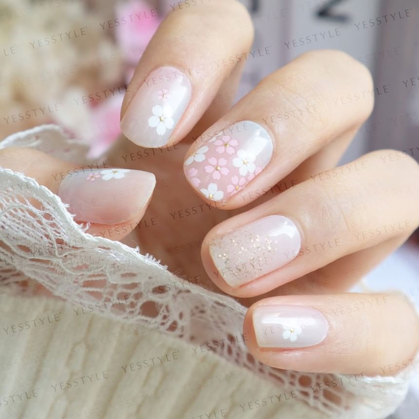 Lunacaca - Sakura Cloud Dance Nail Art Stickers, 24 pcs, 50 g, 4892022001012
