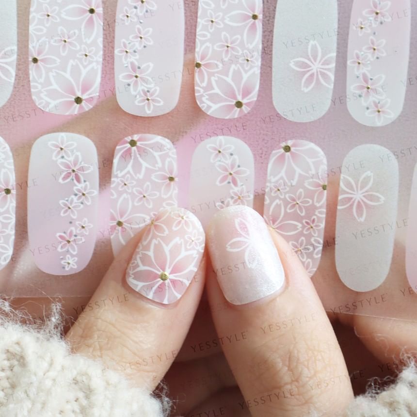 Lunacaca - Sakura Amblight Nail Art Stickers, 24 pcs, 50 g, 4892022001018