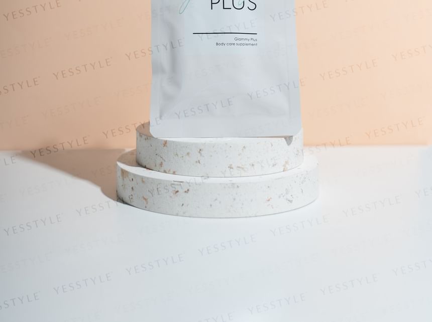 Nature Japan - Glammy Plus Body Care Supplement, 30 pcs, 50 g, 4582552360017