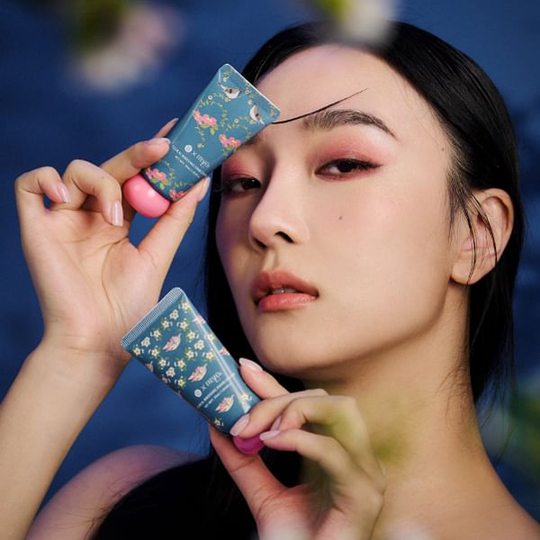 FreshO2 - Treasured Palace Museum Series Floral Birdsong Hand Cream Set, 30ml x 2, 120 g, 9903675000164