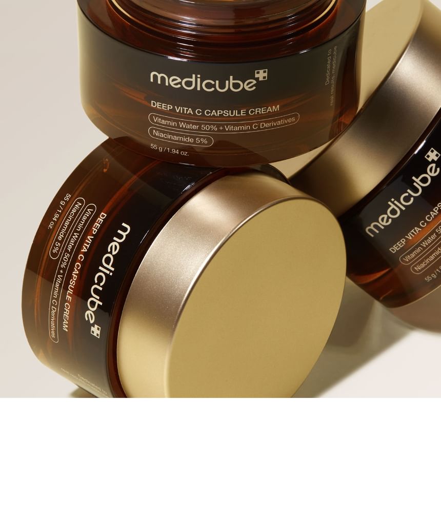 medicube - AGE-R Vita C Pro Ampoule, 20ml, 68 g, 8809960356033