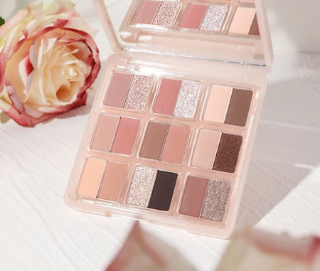 HOLD LIVE - Rose Bunny 18 Color Eyeshadow Palette - 05, #H05- 12.6g, 100 g, 6955416237165