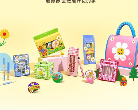 AMORTALS - Summer Flower Powder Puff Set Wiggle Wiggle Limited Edition, Puff Set (3pcs), 220 g, 6976416412840
