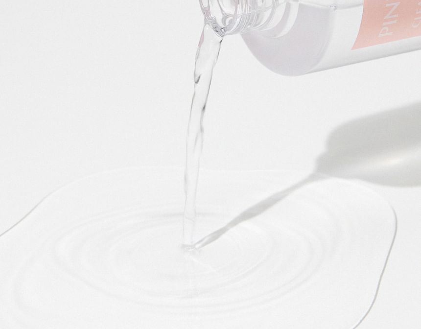 too cool for school - Pink Relief Cleansing Water, 300ml, 600 g, 8809815645305