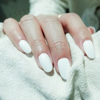 Cosplus - 0121 Nail Gel Polish Classical Collection 001 White, 8ml, 70 g, 4713233390102