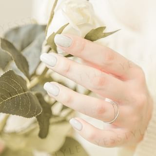 ALLOYA - Water-Based Natural Nail Polish Environmental Friendly 205 Tong, 10ml, 60 g, 6934849102059