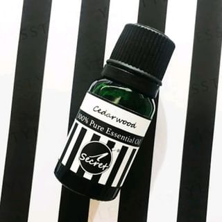 iSecret - Cedarwood 100% Pure Essential Oil, 10ml, 30 g, 4897072311020