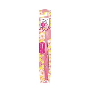 Sunstar - Ora2 Me Toothbrush Miracle Catch Sakura Soft, 1 pc, 20 g, 4901616965614