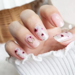 Lunacaca - Myosotis Flowers Nail Art Stickers, 24 pcs, 10 g, 4892024001023