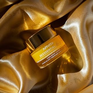 APIVITA - Beessential Oils Strengthening & Nourishing Skin Supplement Night Balm, 15ml, 180 g, 5201279080884