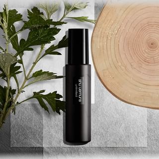 Shu Uemura - Unlimited Mattifying Makeup Fix Mist, Yomogi - 100ml, 160 g, 4936968870484